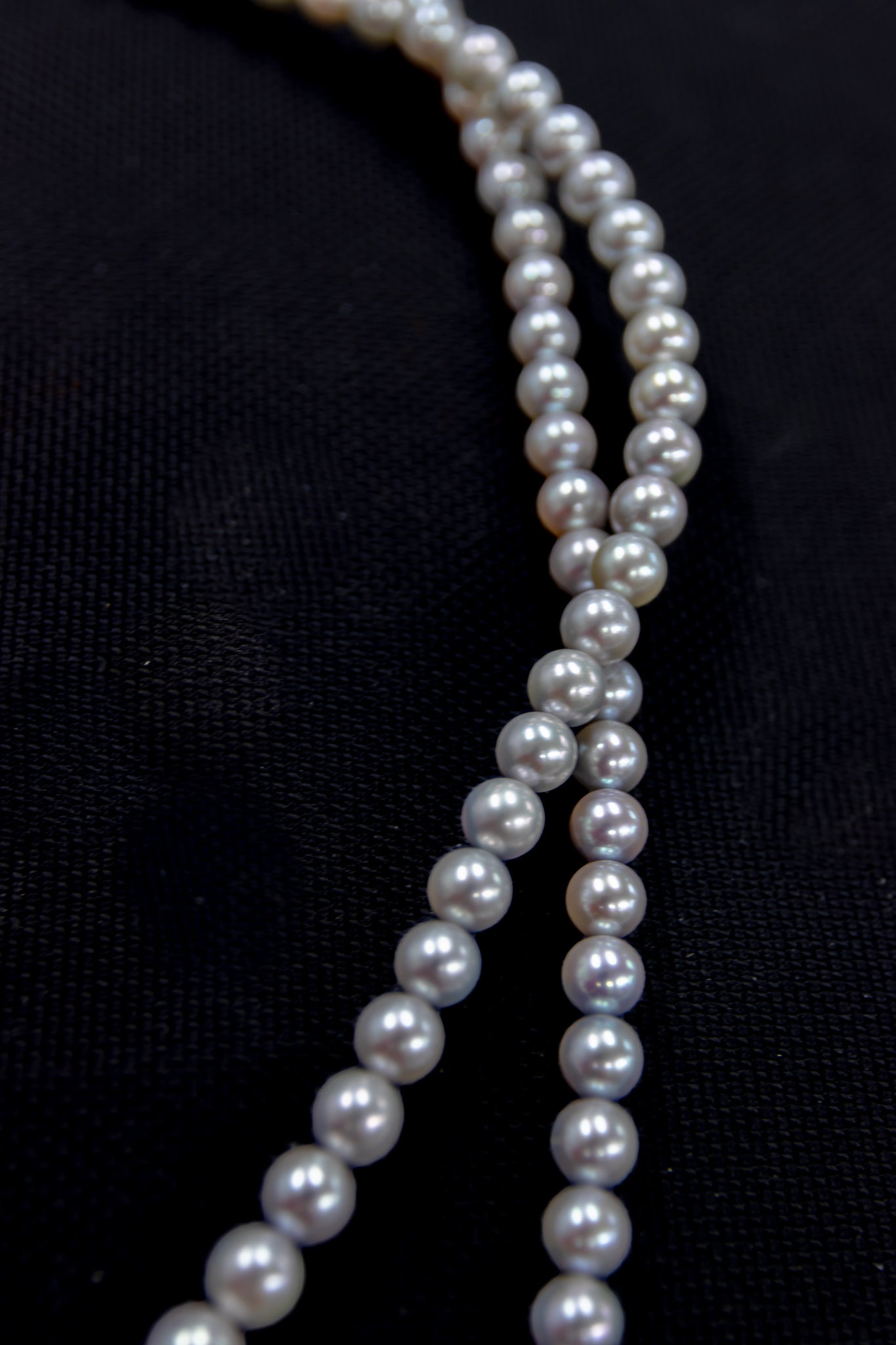 8.5-9mm Akoya Natural Silver Gray Round Necklace Strand